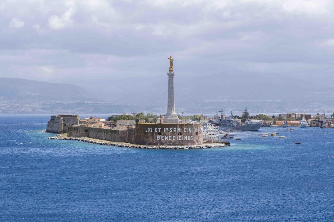 مسينا Miti Dello Stretto B&B المظهر الخارجي الصورة